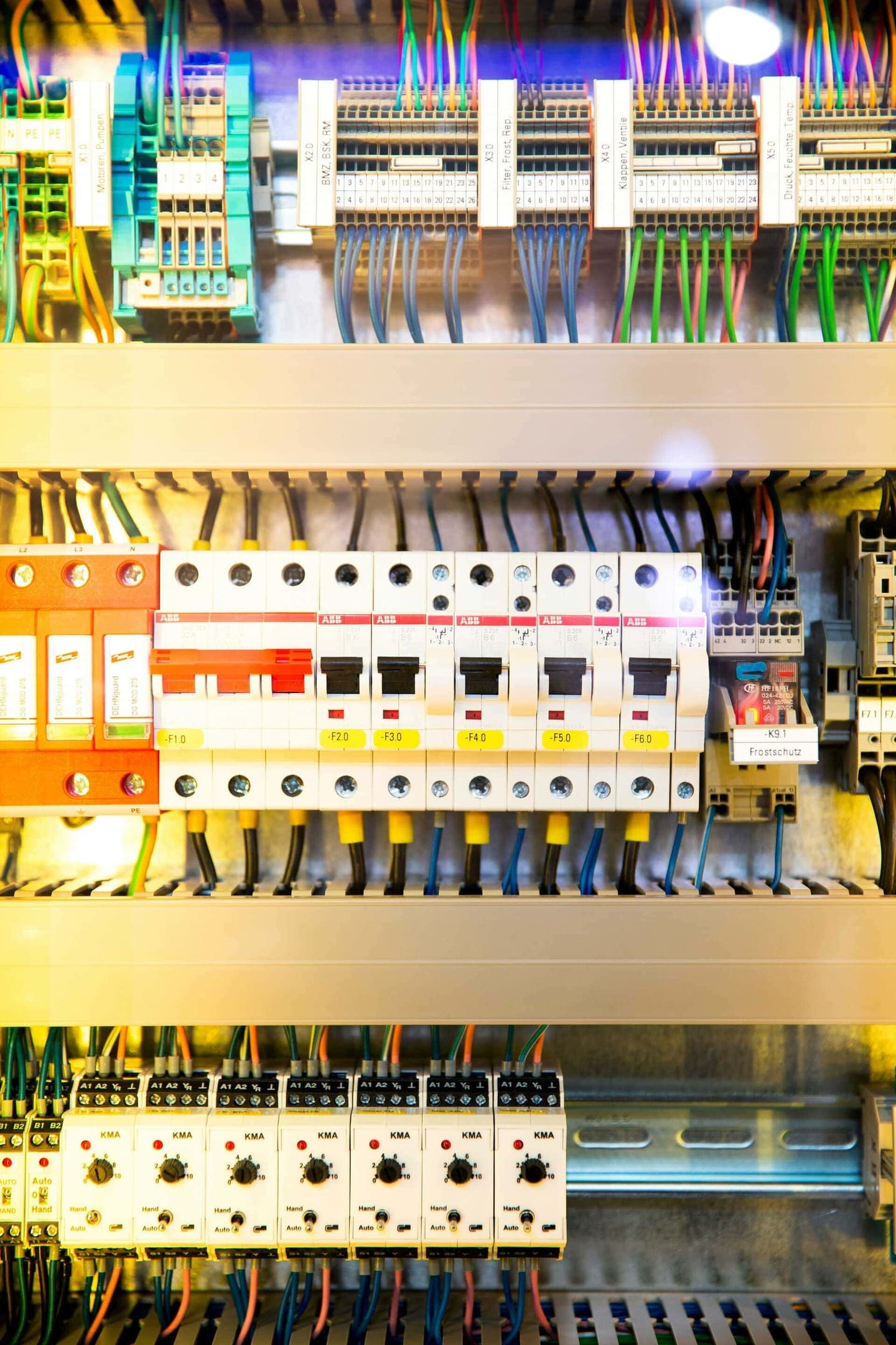 Modernizacja rozdzielnicy elektrycznej - usługi SmartBart